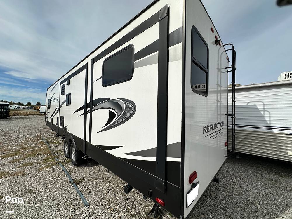 Used 2021 Grand Design Reflection 312BHTS For Sale in Belleville, IL