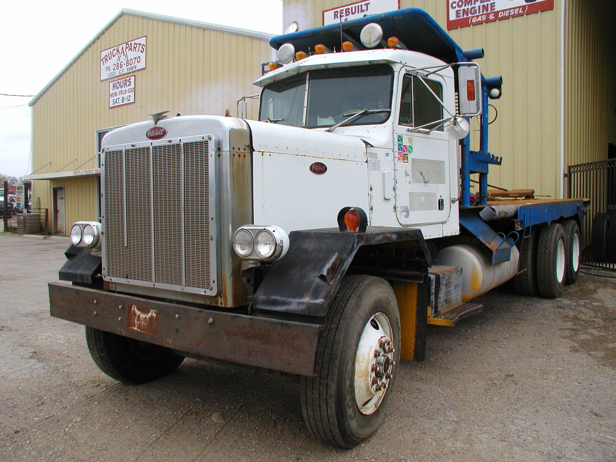 1981 PETERBILT 353 in Dallas, TX