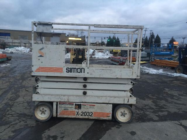 2000 SIMON DUPLEX 2033 in Syracuse, NY