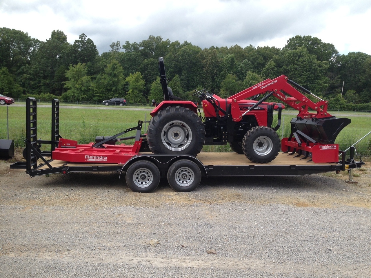 MAHINDRA 4540 4wd (41hp) Package Deal in Hartselle, AL