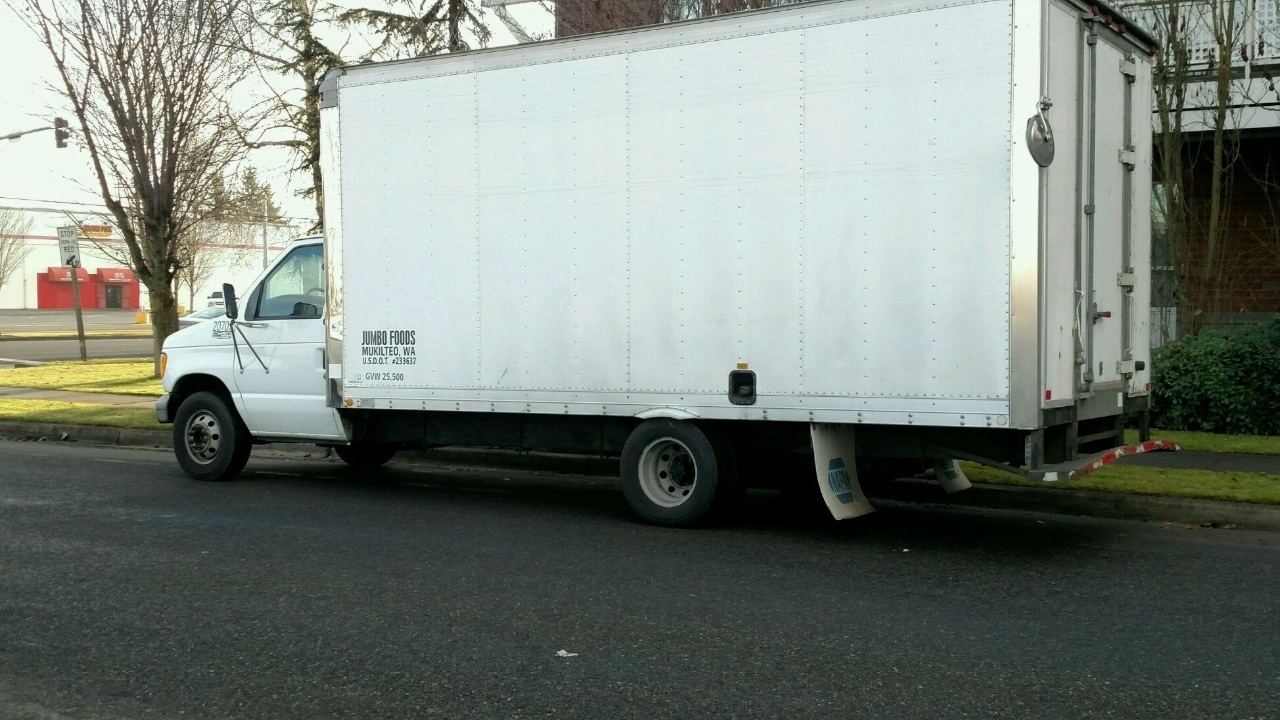 1995 FORD E450 in Lakewood, WA