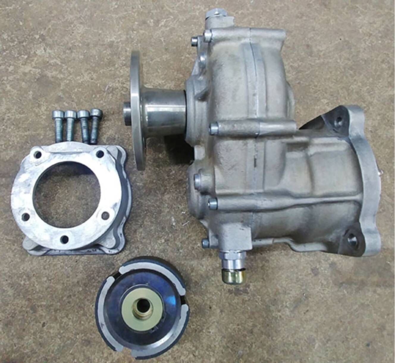 A photo of this 2015 Compact Radial Engines RZ2 Gearbox