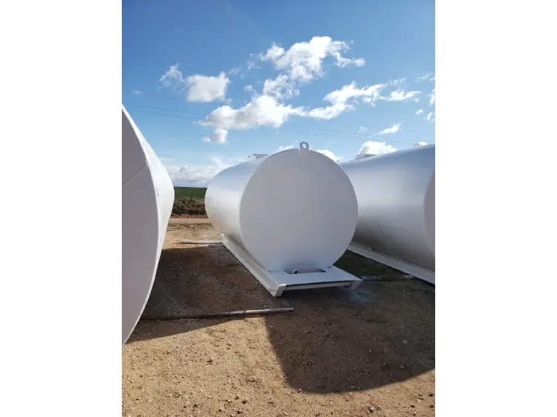 CUSTOM BUILT 4,000 gallon Single wall Refurbished Tank