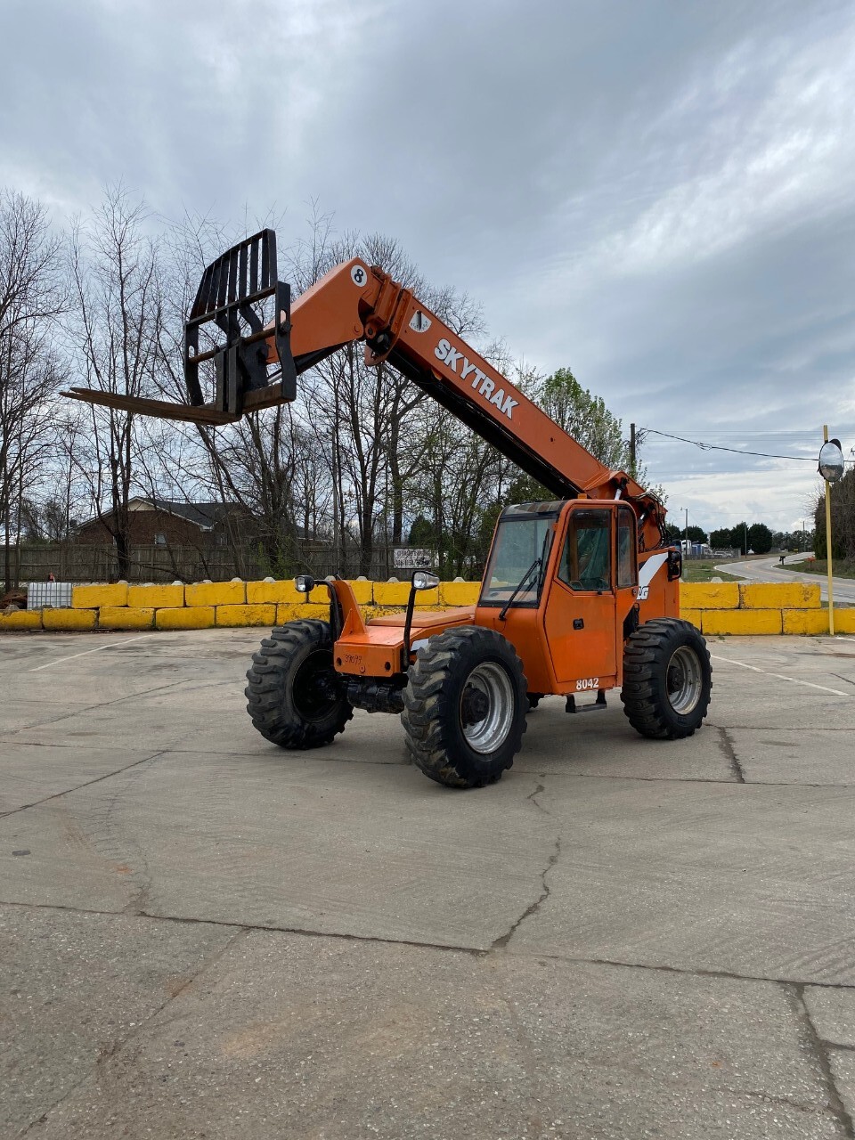 2010 SKY TRAK 8042 in Nashville, TN