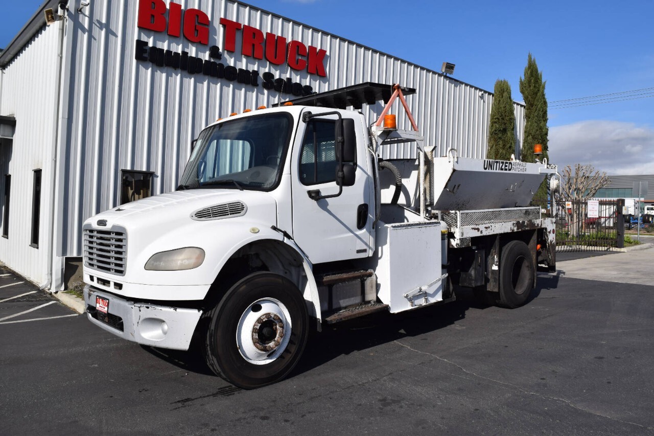 2008 FREIGHTLINER BUSINESS CLASS M2 in Fontana, CA