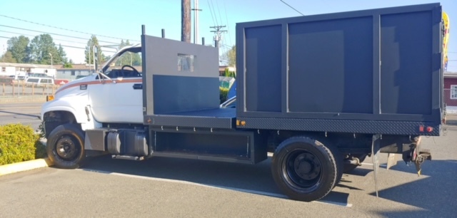 1998 GMC 5500 in Lakewood, WA