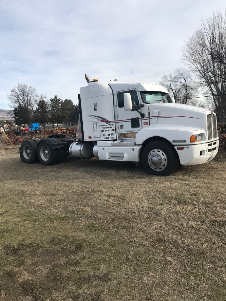 2007 KENWORTH T600 in Yakima, WA
