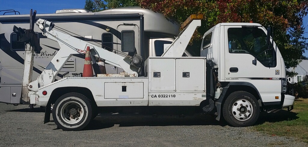 2007 ISUZU NPR in Lakewood, WA