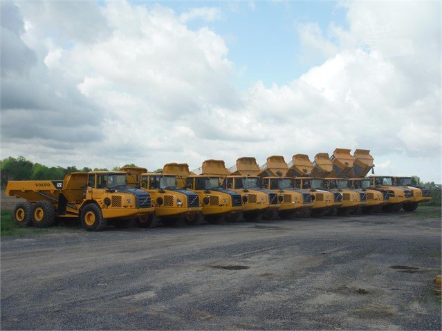 2007 VOLVO A30D in Milton, PA