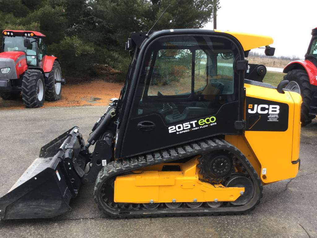 2016 JCB 205T in Williamsburg, IA