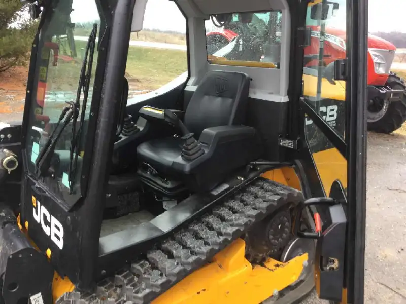 2016 JCB 205T