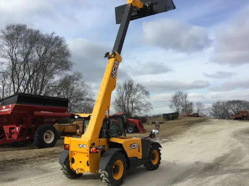 2016 JCB 525-60 Agri