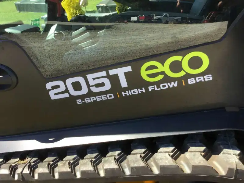 2016 JCB 205T
