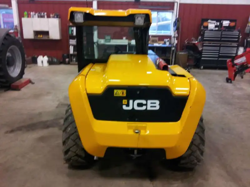 2013 JCB 515-40