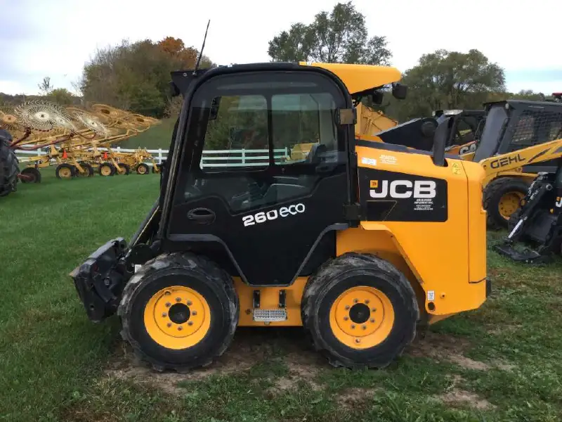 2013 JCB 260
