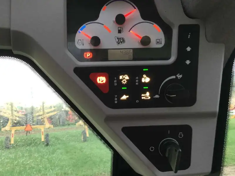 2013 JCB 260