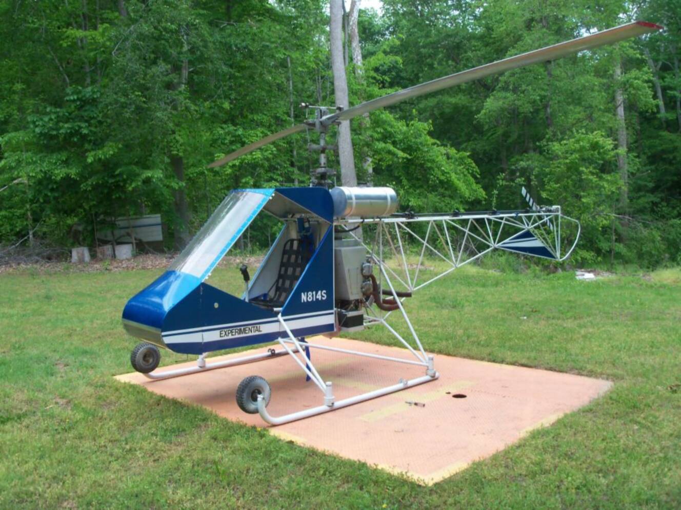 A photo of this 2000 Rotorway And Others,  EXEC and others