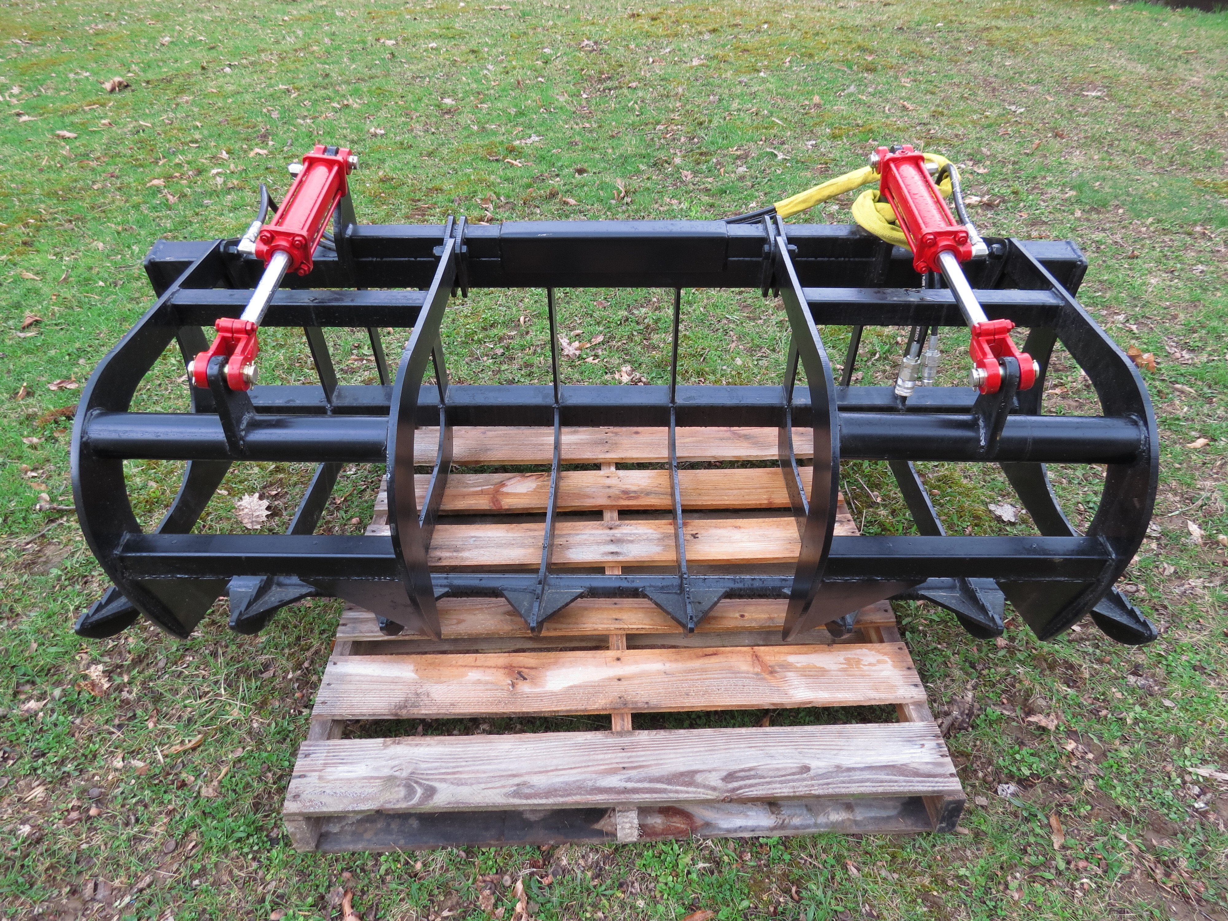 New 78" Heavy Duty Brush Grapple in Sarver, PA