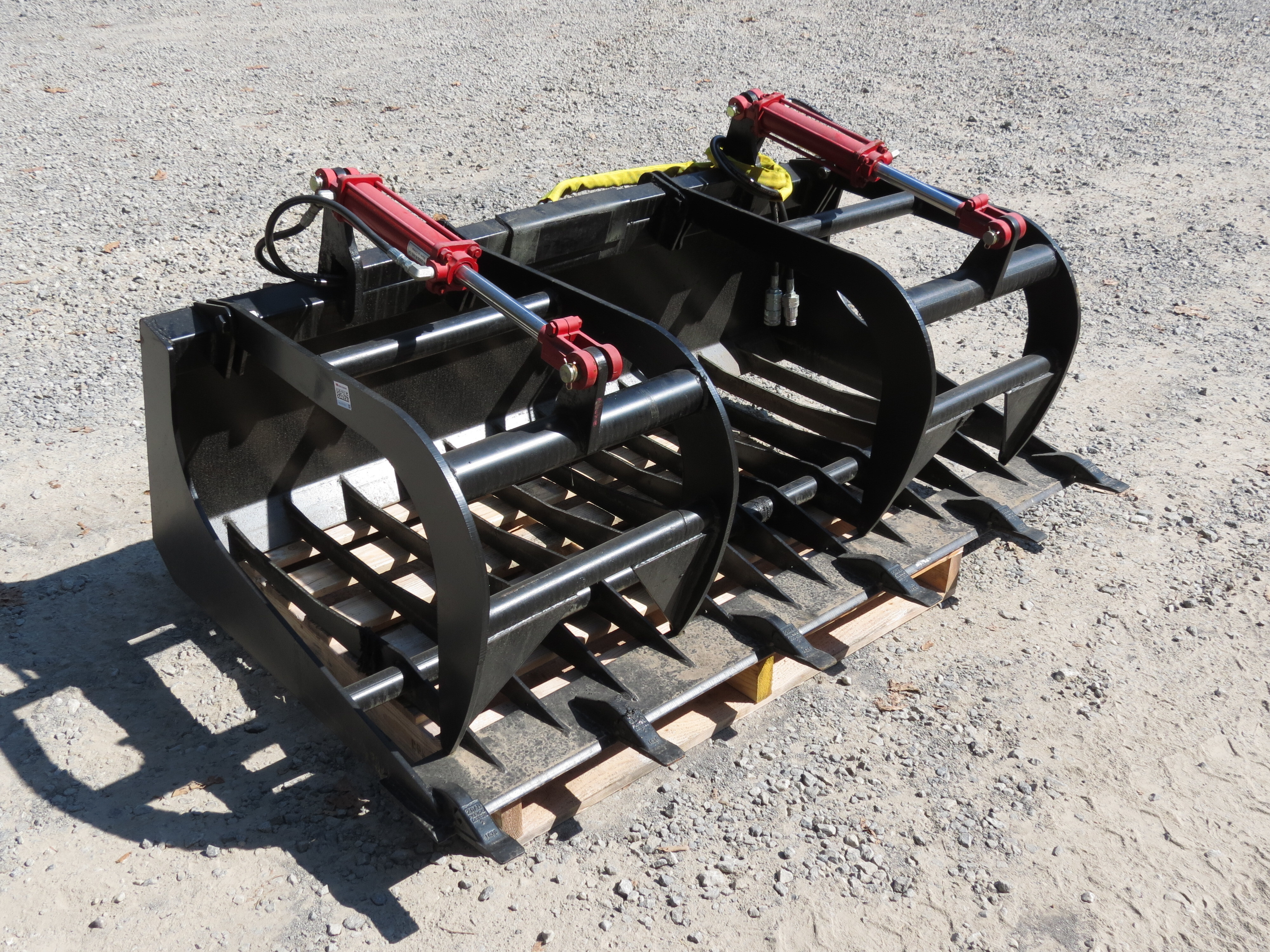 New 78" Heavy Duty Rock Bucket Grapple in Sarver, PA