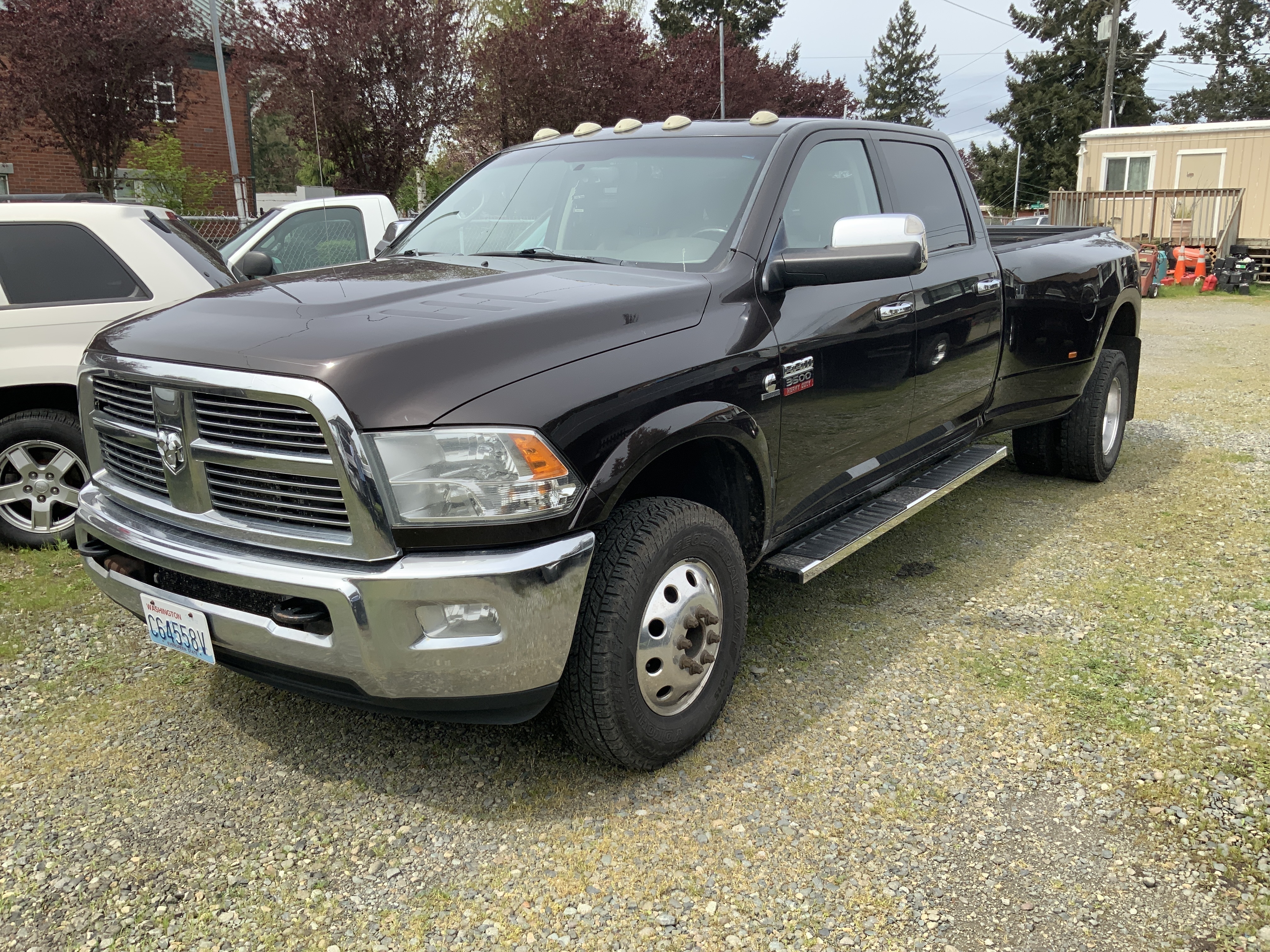 2011 DODGE RAM 3500 LARAMIE LIMITED in Lakewood, WA