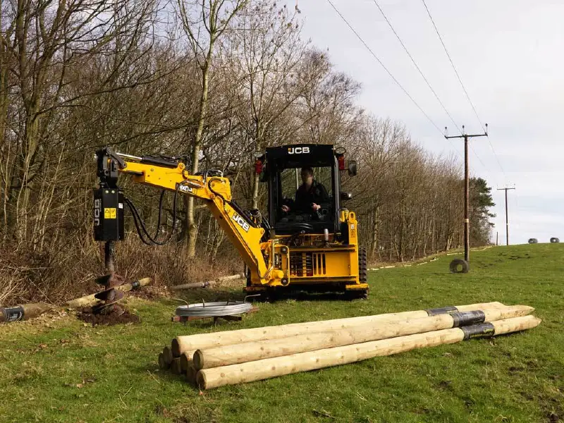 2021 JCB 1CXT