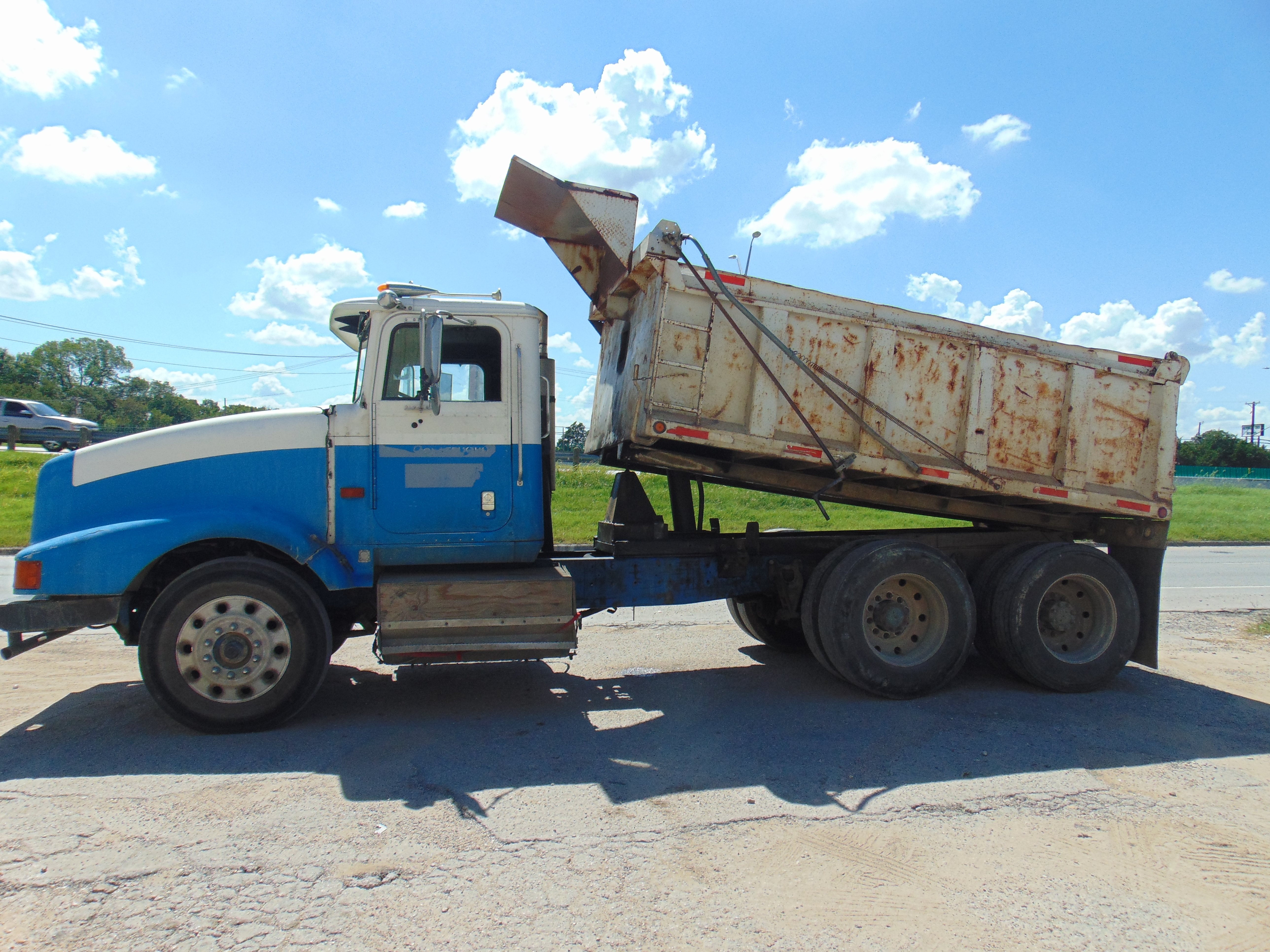 1992 INTERNATIONAL 9000 in Dallas, TX