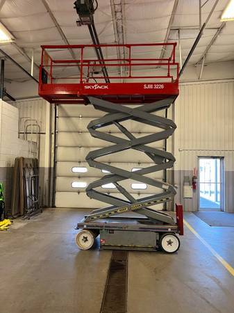 2013 SKYJACK SJIII 3226 in Antioch, TN