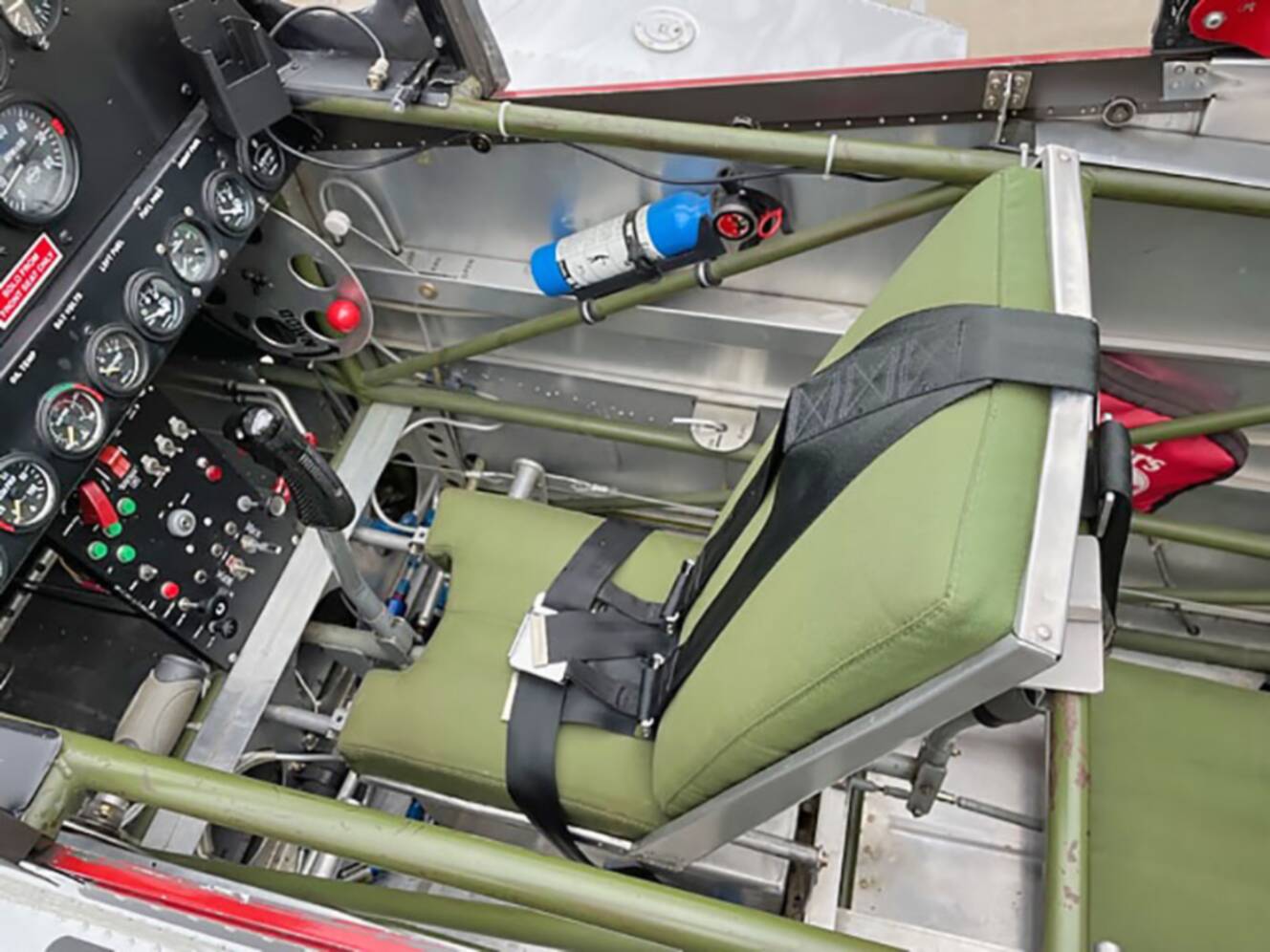 A photo of this 1992 Dan Hawken Aircraft MUSTANG P-51D70