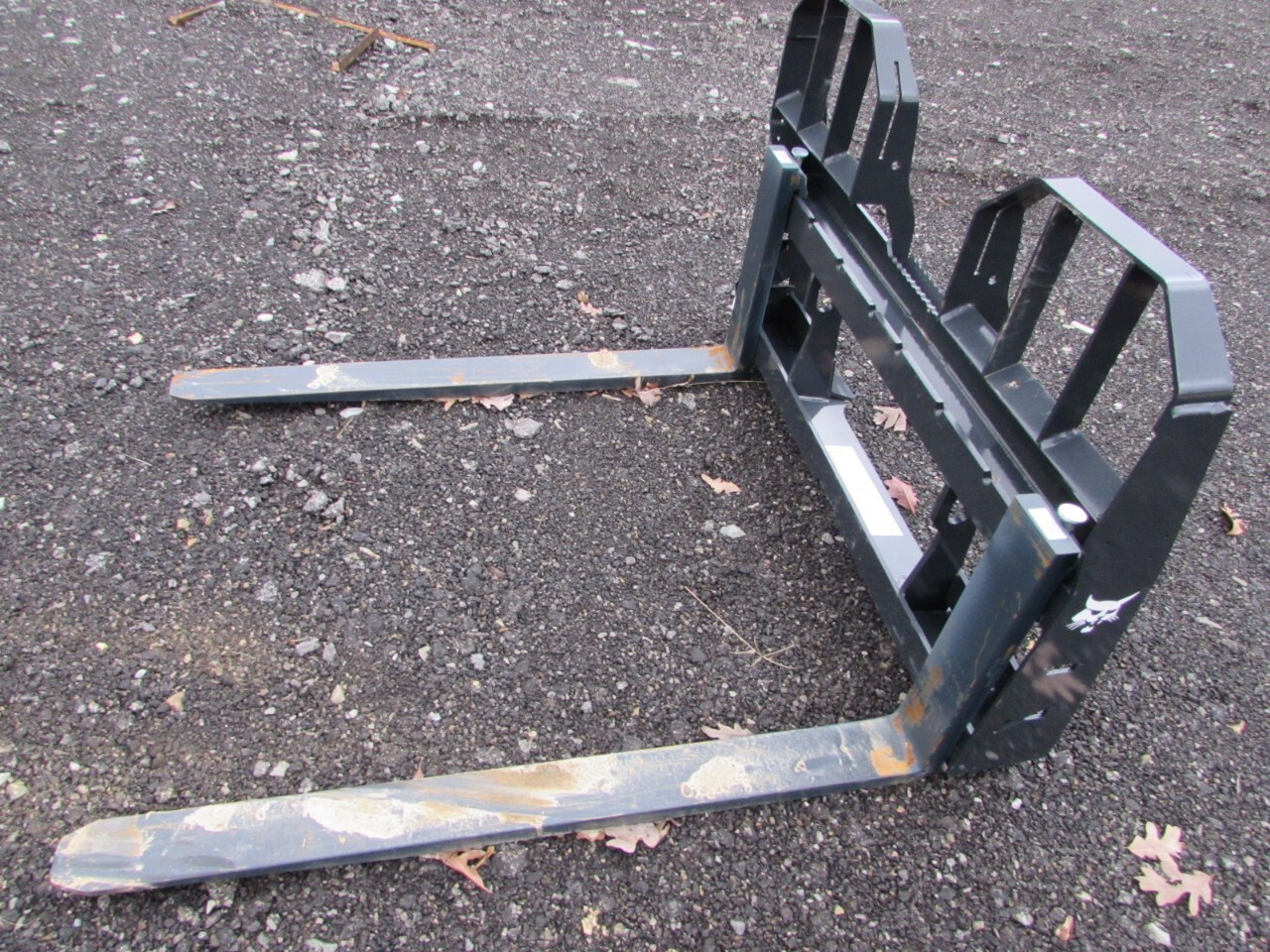 2023 BOBCAT 48" 4,000LB PALLET FORKS in Scottdale, PA