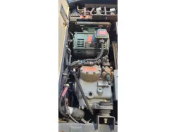 2011 UTILITY 28 FOOT WITH LIFTGATE