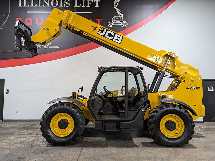2013 JCB 507-42 in Cary, IL