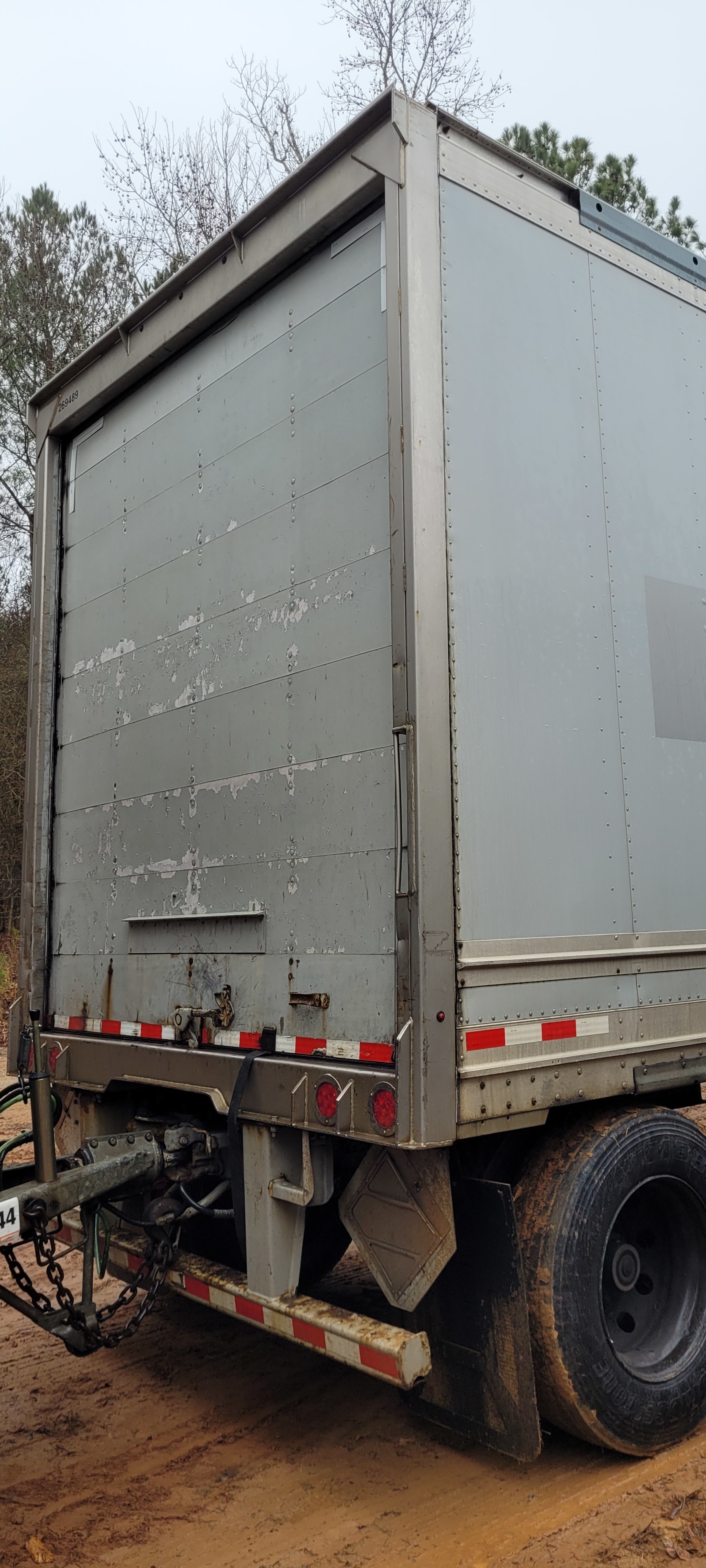 2010 GREAT DANE GREAT DANE PUP 28 X 102 WITH ROLL UP DOOR in Hoschton, GA