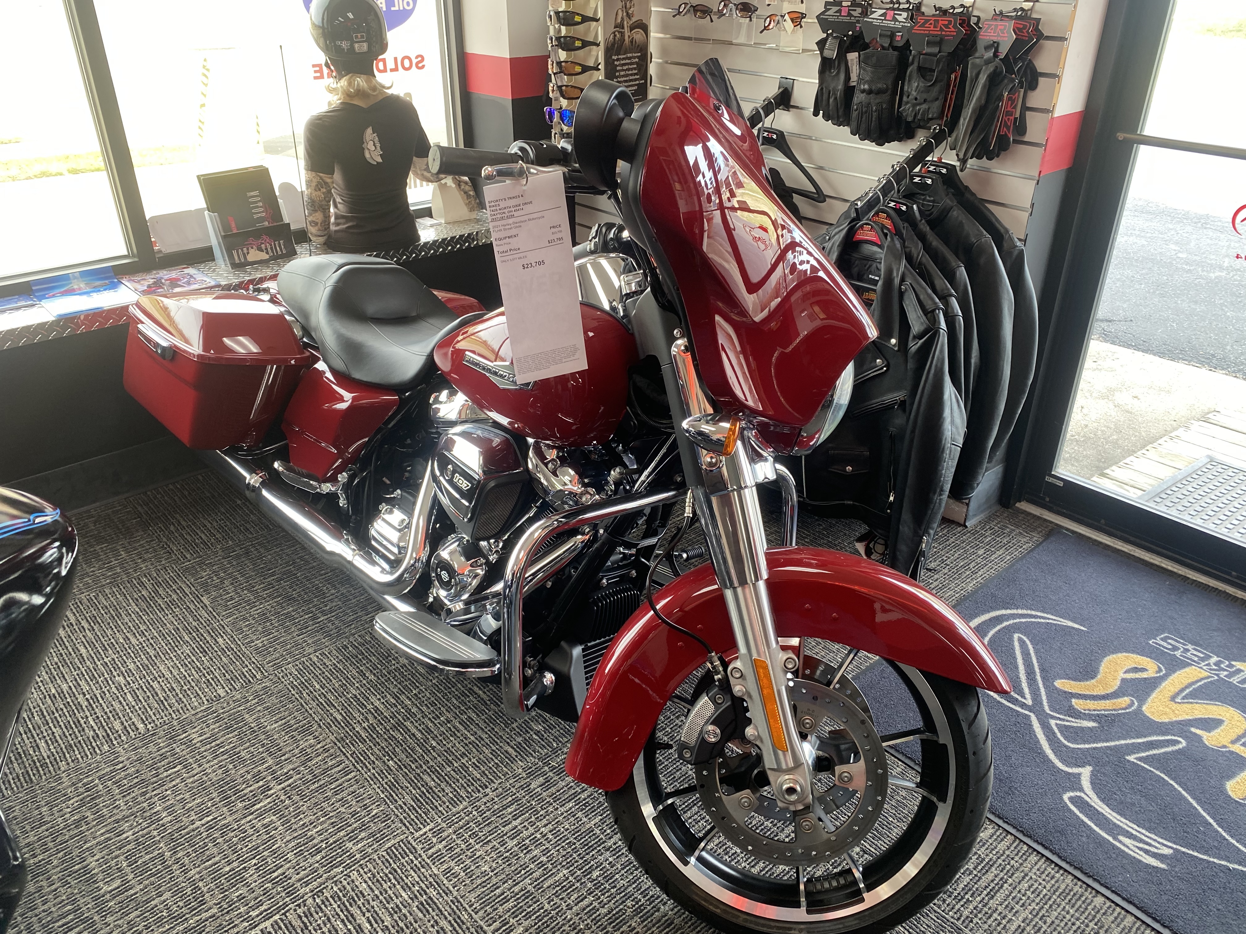 2021 Harley-Davidson STREET GLIDE in Dayton, OH
