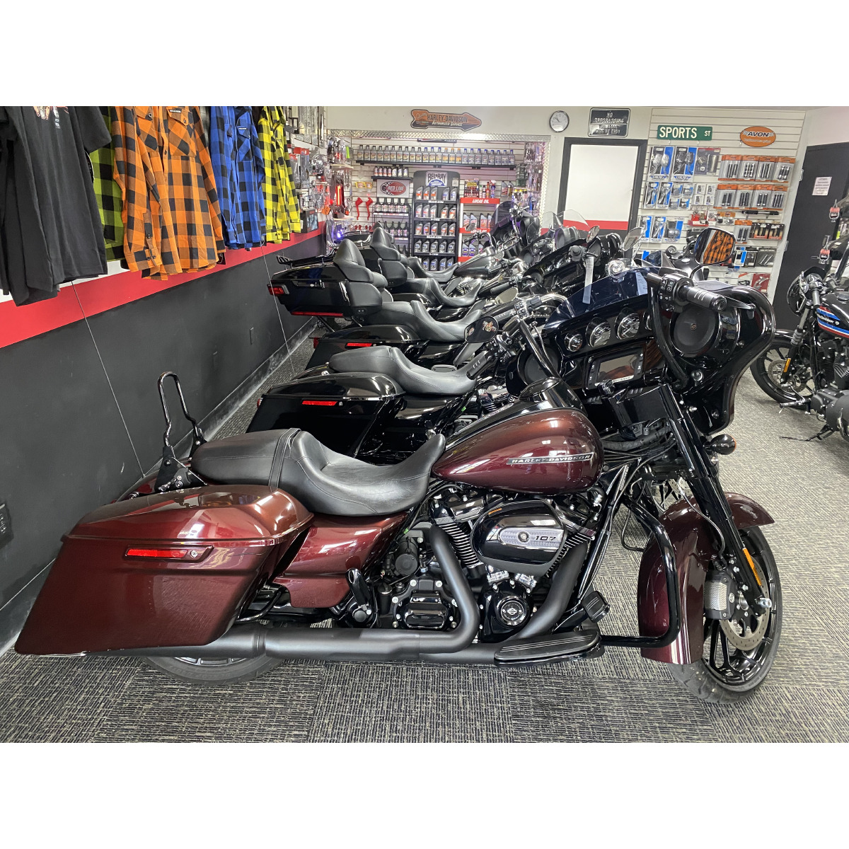 115th Harley Davidson Poster 2018 Street Glide Value No Reserve