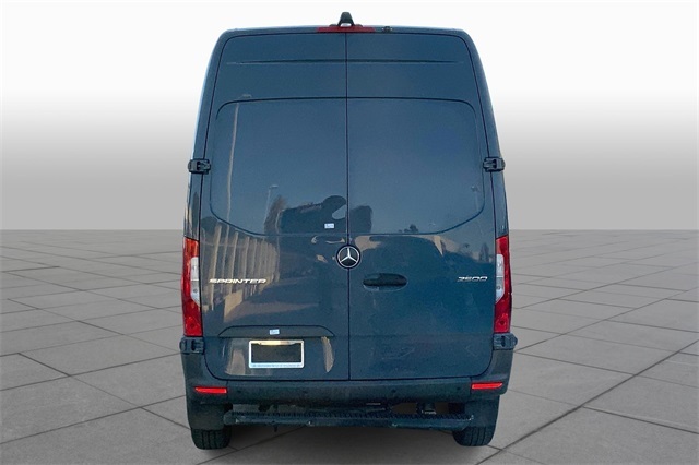 2019 Mercedes Benz Sprinter Cargo Van photo 4
