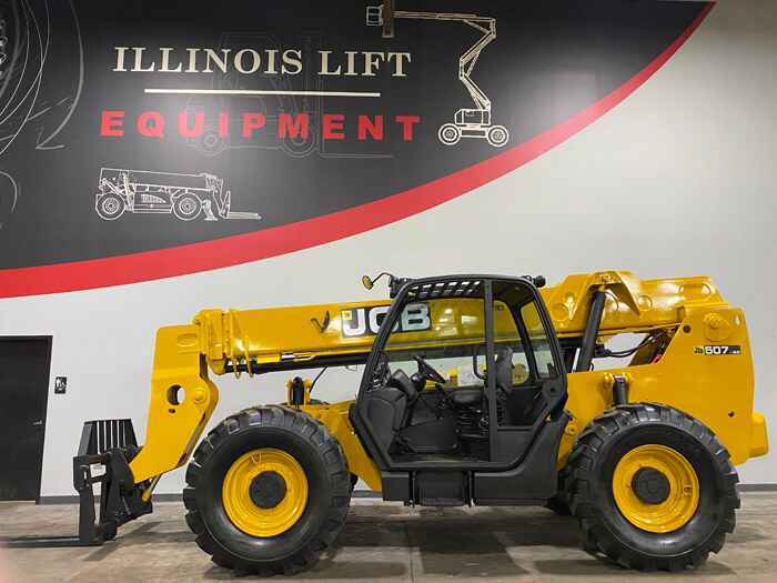 2013 JCB 507-42 in Cary, IL