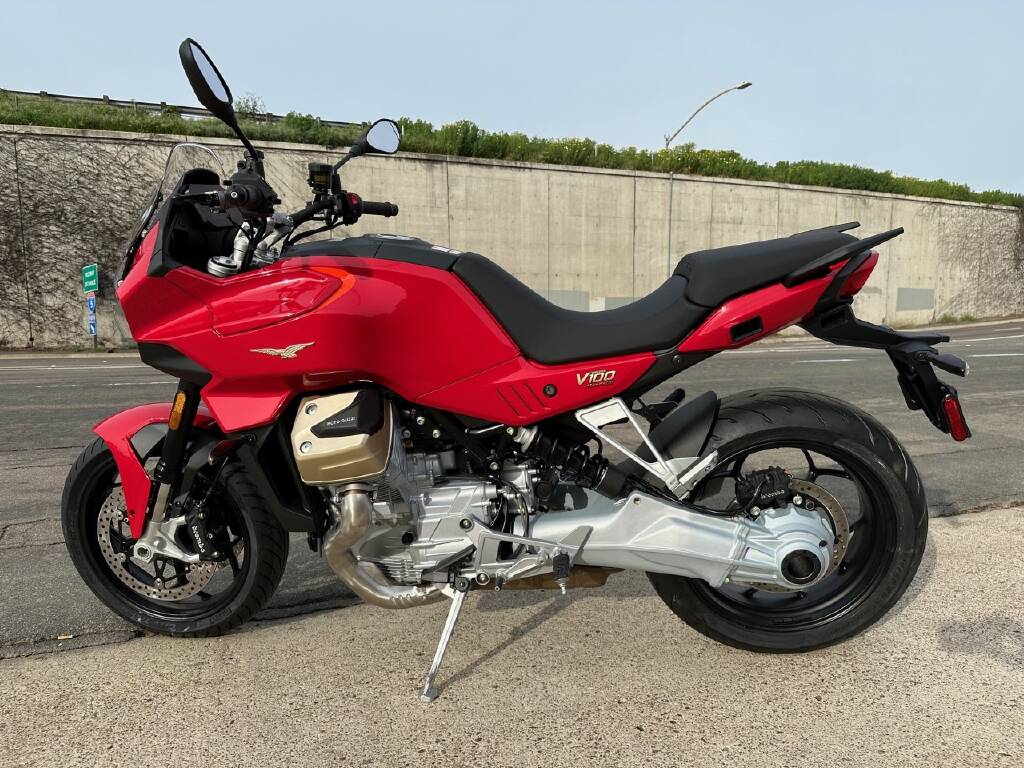 New 2023 Moto Guzzi V100 Rosso Magma Mandello For Sale in San