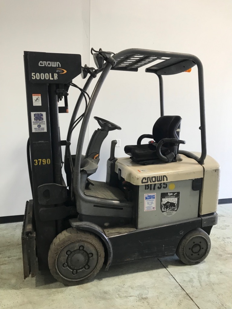 2004 CROWN FC401050 in Buffalo, NY