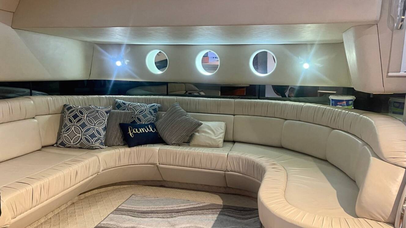 A photo of this 1997 Sea Ray 500 SUNDANCER