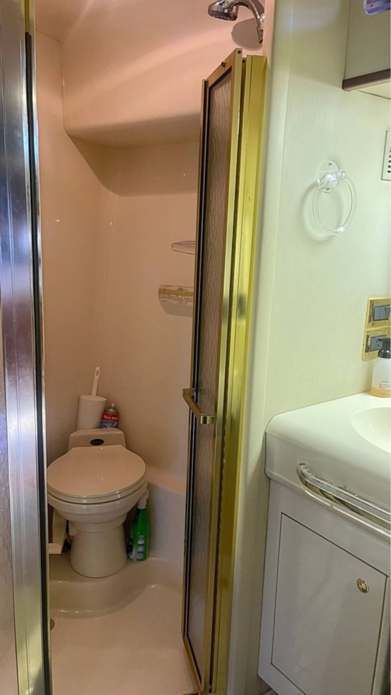 A photo of this 1997 Sea Ray 500 SUNDANCER