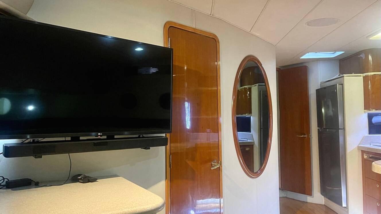 A photo of this 1997 Sea Ray 500 SUNDANCER