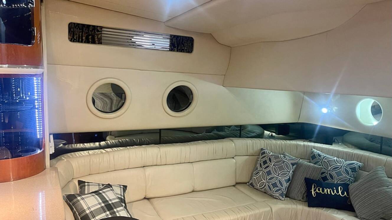 A photo of this 1997 Sea Ray 500 SUNDANCER