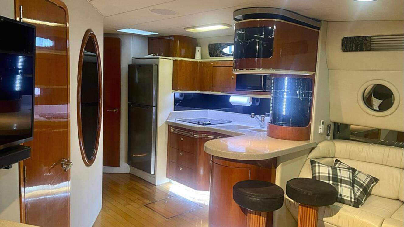 A photo of this 1997 Sea Ray 500 SUNDANCER