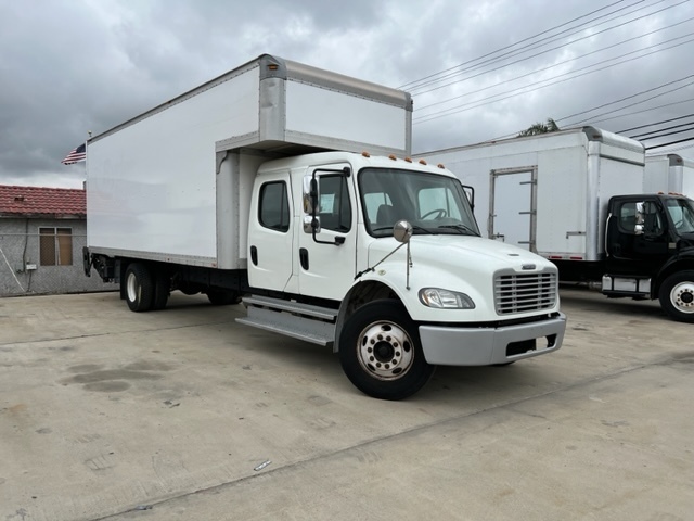 2016 FREIGHTLINER BUSINESS CLASS M2 106 in Fontana, CA