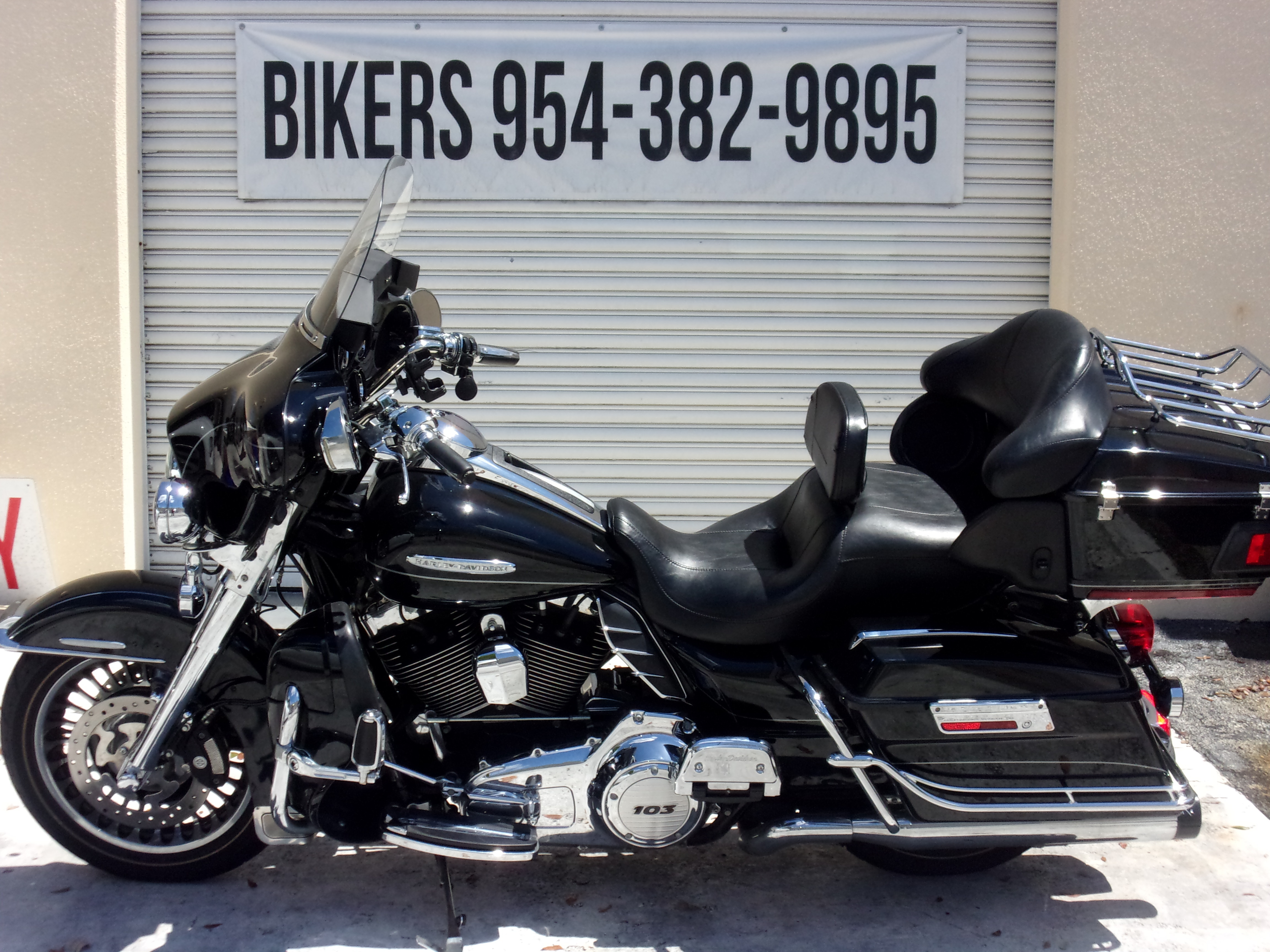 2013 Harley-Davidson ELECTRA GLIDE FLHTK BASE in Davie, FL