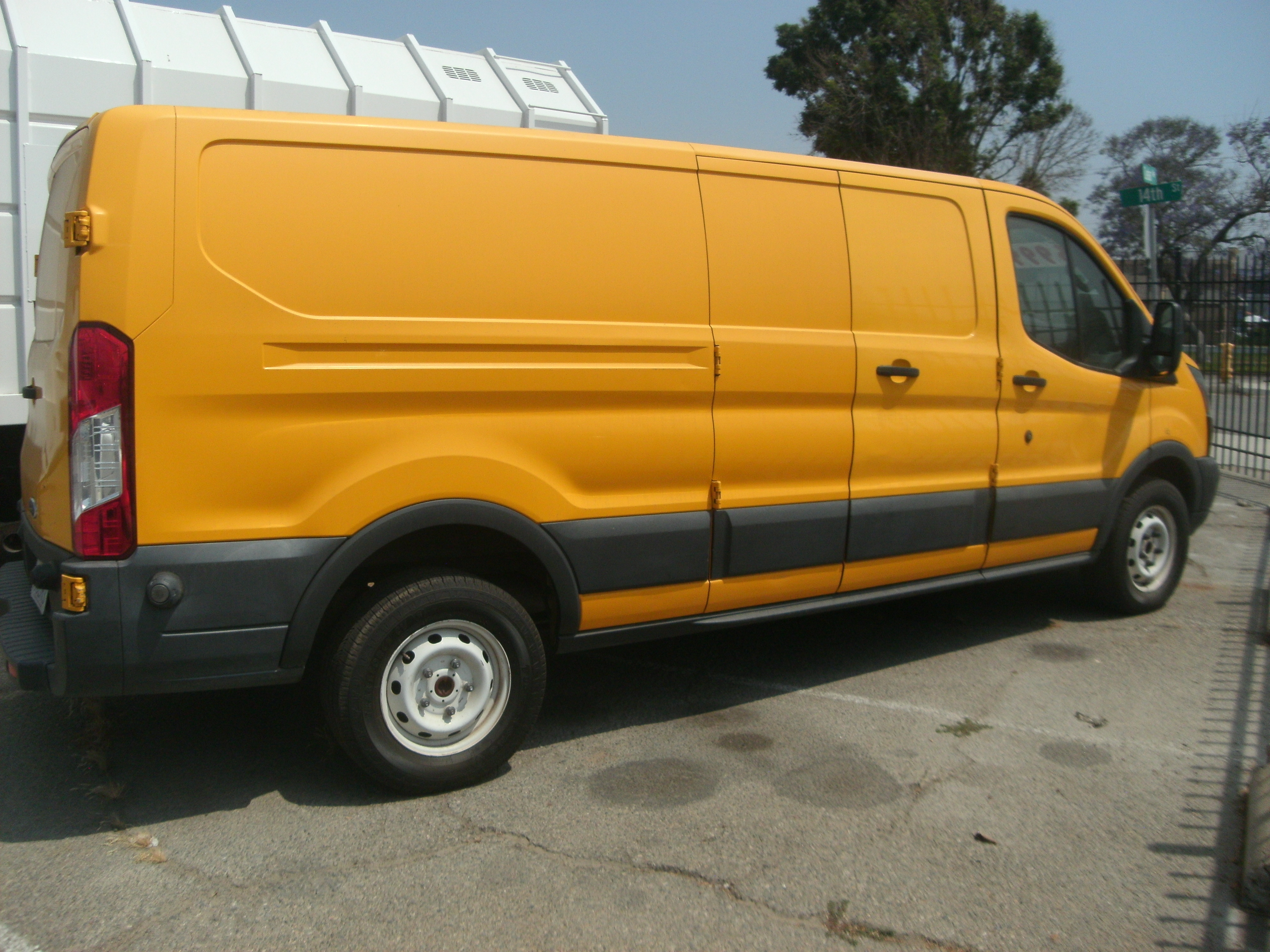 2016 Ford Transit Van photo 2
