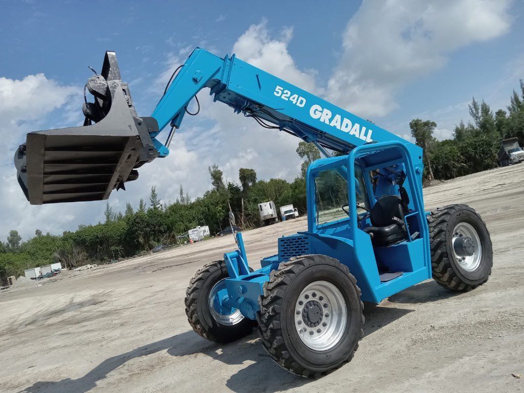 2002 GRADALL 524D in Miami, FL
