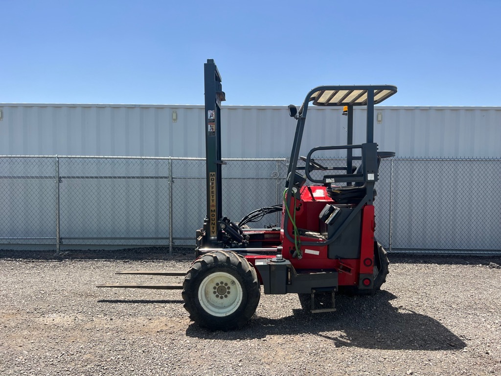 2002 MOFFETT M4500 in Pacific, WA