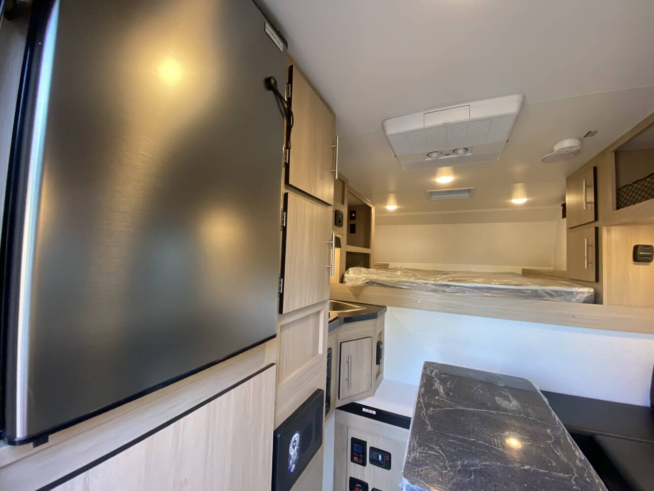 A photo of this 2025 Travel Lite UP COUNTRY 650U