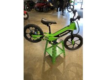 4 Electric Bicycles For Beginners image